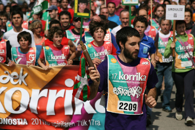 Euskalakari Korrika campaign design